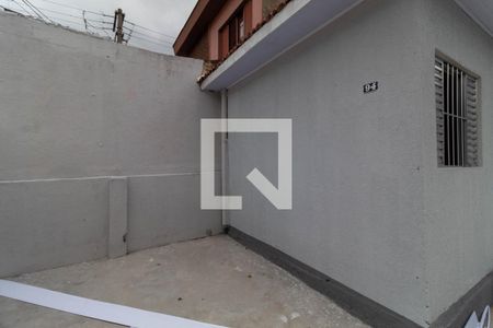 Casa para alugar com 35m², 1 quarto e 1 vaga Casa para alugar com 35m², 1 quarto e 1 vagaÁrea externa