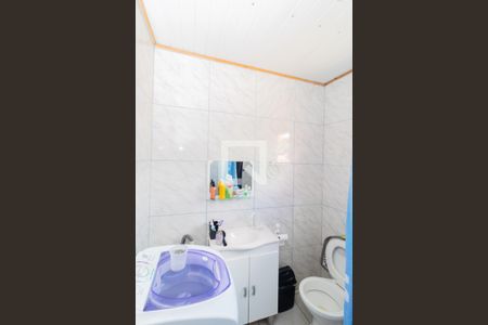 Banheiro de casa à venda com 1 quarto, 80m² em Brigadeira, Canoas