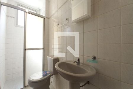 Banheiro de apartamento à venda com 1 quarto, 53m² em Botafogo, Campinas