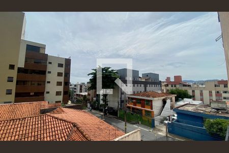 Apartamento para alugar com 170m², 3 quartos e 1 vagaVista