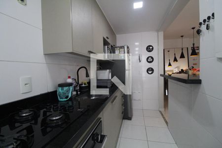 Apartamento à venda com 64m², 2 quartos e 1 vagaCozinha 