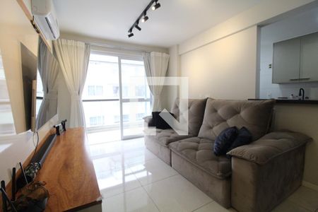 Sala de apartamento à venda com 2 quartos, 64m² em Freguesia, Rio de Janeiro