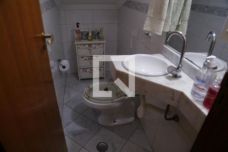 Casa à venda com 128m², 3 quartos e 4 vagasLavabo