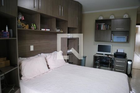 Casa à venda com 128m², 3 quartos e 4 vagasSuíte