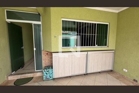 Casa à venda com 128m², 3 quartos e 4 vagasGaragem