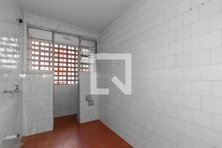 Cozinha de apartamento para alugar com 1 quarto, 54m² em Jardim Itu, Porto Alegre