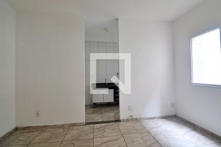 Sala de apartamento para alugar com 2 quartos, 54m² em Jardim Utinga, Santo André