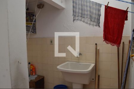 Casa à venda com 110m², 2 quartos e sem vagaÁrea de serviço