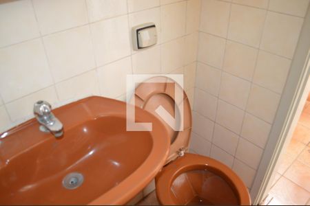 Casa à venda com 110m², 2 quartos e sem vagaBanheiro de serviço