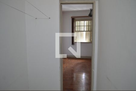Casa à venda com 110m², 2 quartos e sem vagaCloset