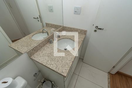 Apartamento para alugar com 50m², 1 quarto e 2 vagas Apartamento para alugar com 50m², 1 quarto e 2 vagasDetalhe Banheiro