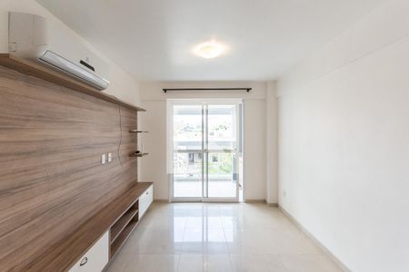 Sala de apartamento para alugar com 2 quartos, 65m² em Praça da Bandeira, Rio de Janeiro