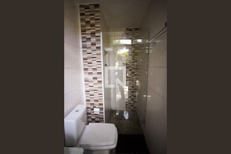 Casa à venda com 570m², 8 quartos e 4 vagas Casa à venda com 570m², 8 quartos e 4 vagasQuarto 4 - Suíte