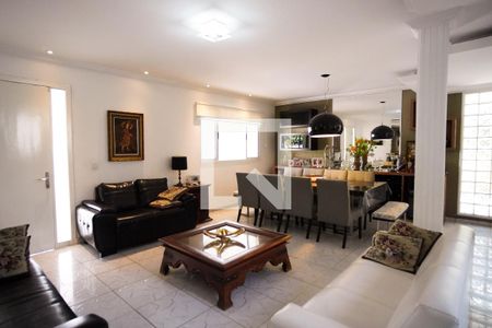 Sala 1 de casa à venda com 8 quartos, 570m² em Bandeirantes (pampulha), Belo Horizonte