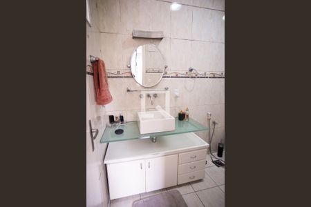 Casa à venda com 570m², 8 quartos e 4 vagas Casa à venda com 570m², 8 quartos e 4 vagasBanheiro do quarto 3