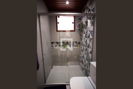 Casa à venda com 570m², 8 quartos e 4 vagas Casa à venda com 570m², 8 quartos e 4 vagasBanheiro casa 2