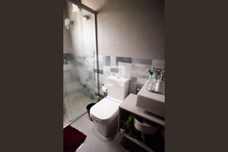 Casa à venda com 570m², 8 quartos e 4 vagas Casa à venda com 570m², 8 quartos e 4 vagasBanheiro 2 casa 2