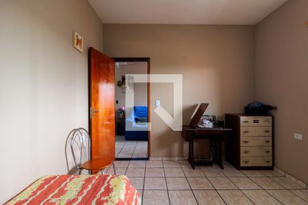 Quarto 1 de casa para alugar com 2 quartos, 127m² em Jardim Tres Marias, Taboão da Serra