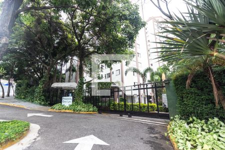 Apartamento para alugar com 45m², 2 quartos e 1 vaga Apartamento para alugar com 45m², 2 quartos e 1 vagaFachada