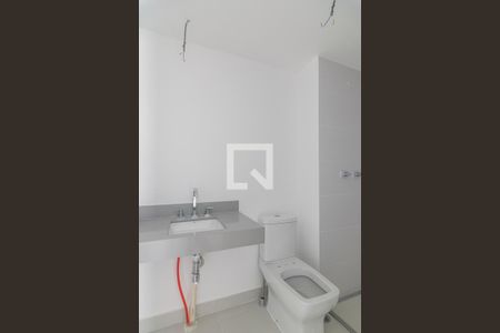 Apartamento à venda com 127m², 3 quartos e 3 vagasBanheiro da Suite 3