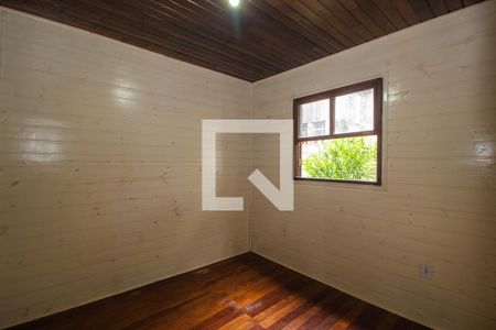 Quarto de casa para alugar com 2 quartos, 29m² em Nonoai, Porto Alegre