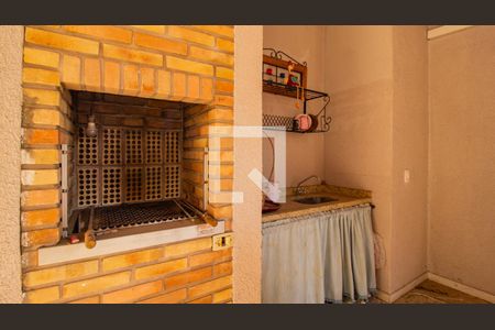 Casa de condomínio para alugar com 120m², 3 quartos e 2 vagasChurrasqueira