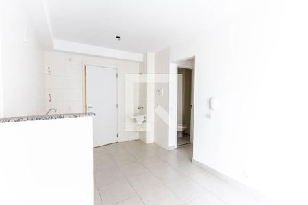 Sala/Cozinha de apartamento para alugar com 2 quartos, 38m² em Barra Funda, São Paulo