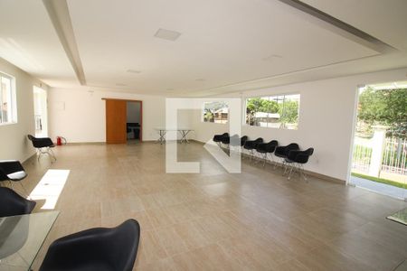 Apartamento para alugar com 48m², 2 quartos e 1 vaga Apartamento para alugar com 48m², 2 quartos e 1 vagaÁrea comum - Salão de festas