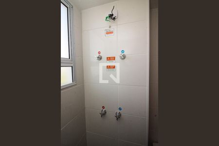 Apartamento para alugar com 48m², 2 quartos e 1 vaga Apartamento para alugar com 48m², 2 quartos e 1 vagaBanheiro