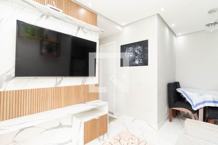 Sala de apartamento para alugar com 2 quartos, 43m² em Vila Itapegica, Guarulhos