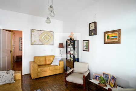 Sala de casa à venda com 3 quartos, 200m² em Vila Liviero, São Paulo