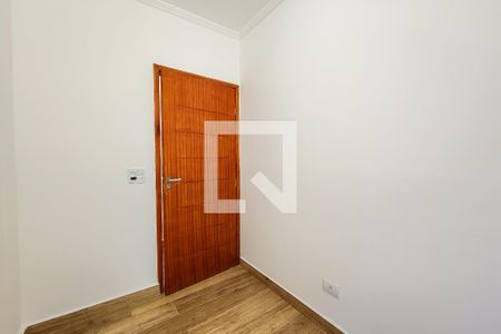 Quarto 1 de casa para alugar com 2 quartos, 70m² em Jardim Calux, São Bernardo do Campo