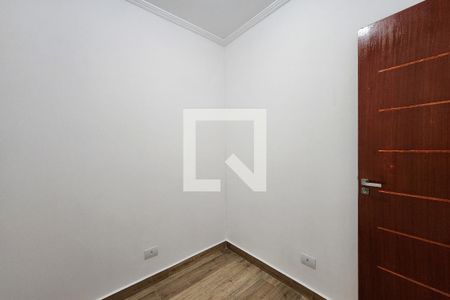 Quarto 1 de casa para alugar com 2 quartos, 70m² em Jardim Calux, São Bernardo do Campo