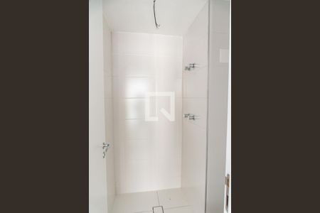 Banheiro de kitnet/studio à venda com 1 quarto, 27m² em Vila Mariana, São Paulo