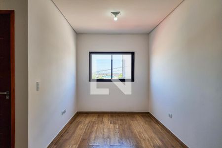 Sala de casa para alugar com 2 quartos, 70m² em Jardim Calux, São Bernardo do Campo