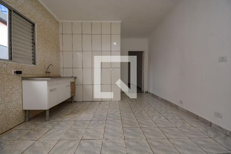 Cozinha de casa para alugar com 1 quarto, 50m² em Jardim Calux, São Bernardo do Campo