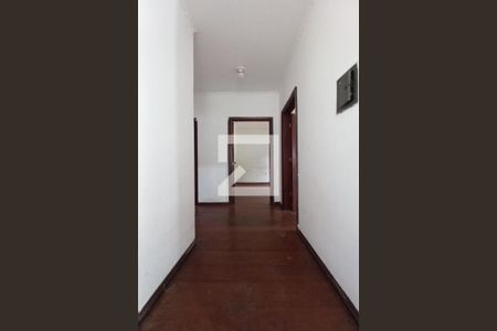 Corredor  de casa à venda com 3 quartos, 170m² em Cidade Satélite Íris, Campinas