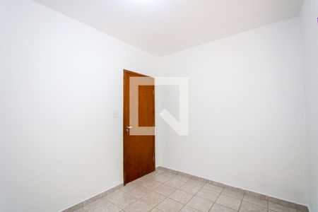 Quarto 2 de casa para alugar com 2 quartos, 69m² em Jardim Cristiane, Santo André