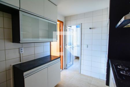 Apartamento para alugar com 92m², 3 quartos e 2 vagasCozinha