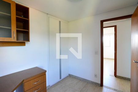 Quarto 2 de apartamento para alugar com 3 quartos, 92m² em Prado, Belo Horizonte