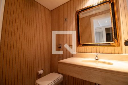 Apartamento à venda com 317m², 4 quartos e 4 vagas Apartamento à venda com 317m², 4 quartos e 4 vagasLavabo