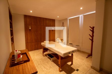 Apartamento à venda com 317m², 4 quartos e 4 vagas Apartamento à venda com 317m², 4 quartos e 4 vagasÁrea comum - Sala de Massagem