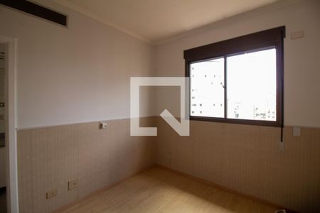 Apartamento à venda com 317m², 4 quartos e 4 vagas Apartamento à venda com 317m², 4 quartos e 4 vagasSuíte 1