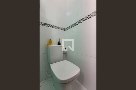 Apartamento à venda com 100m², 2 quartos e 1 vaga Apartamento à venda com 100m², 2 quartos e 1 vagaBanheiro