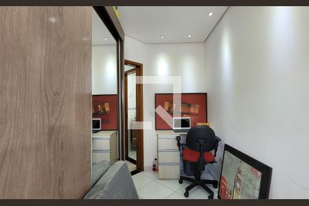 Apartamento à venda com 100m², 2 quartos e 1 vaga Apartamento à venda com 100m², 2 quartos e 1 vagaQuarto 2