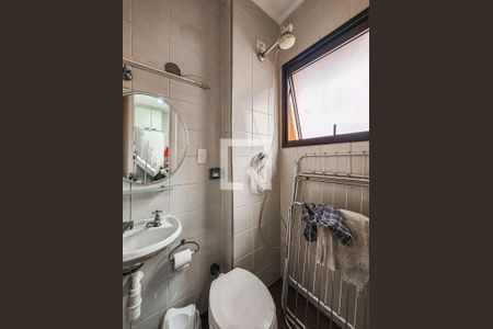 Apartamento para alugar com 140m², 3 quartos e 2 vagasBanheiro de serviço