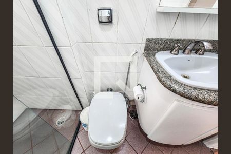 Apartamento para alugar com 140m², 3 quartos e 2 vagasBanheiro