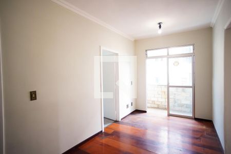 Sala de apartamento para alugar com 3 quartos, 63m² em Copacabana, Belo Horizonte