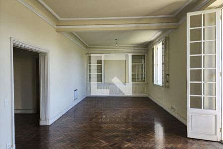 Apartamento à venda com 191m², 3 quartos e sem vagaSala