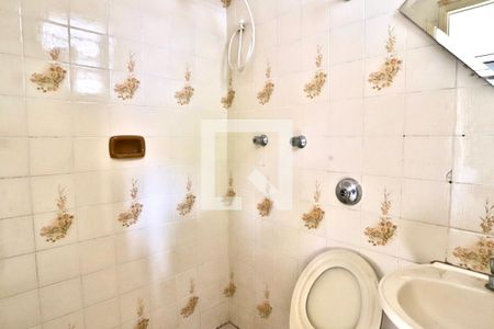 Casa à venda com 180m², 4 quartos e 2 vagasLavabo